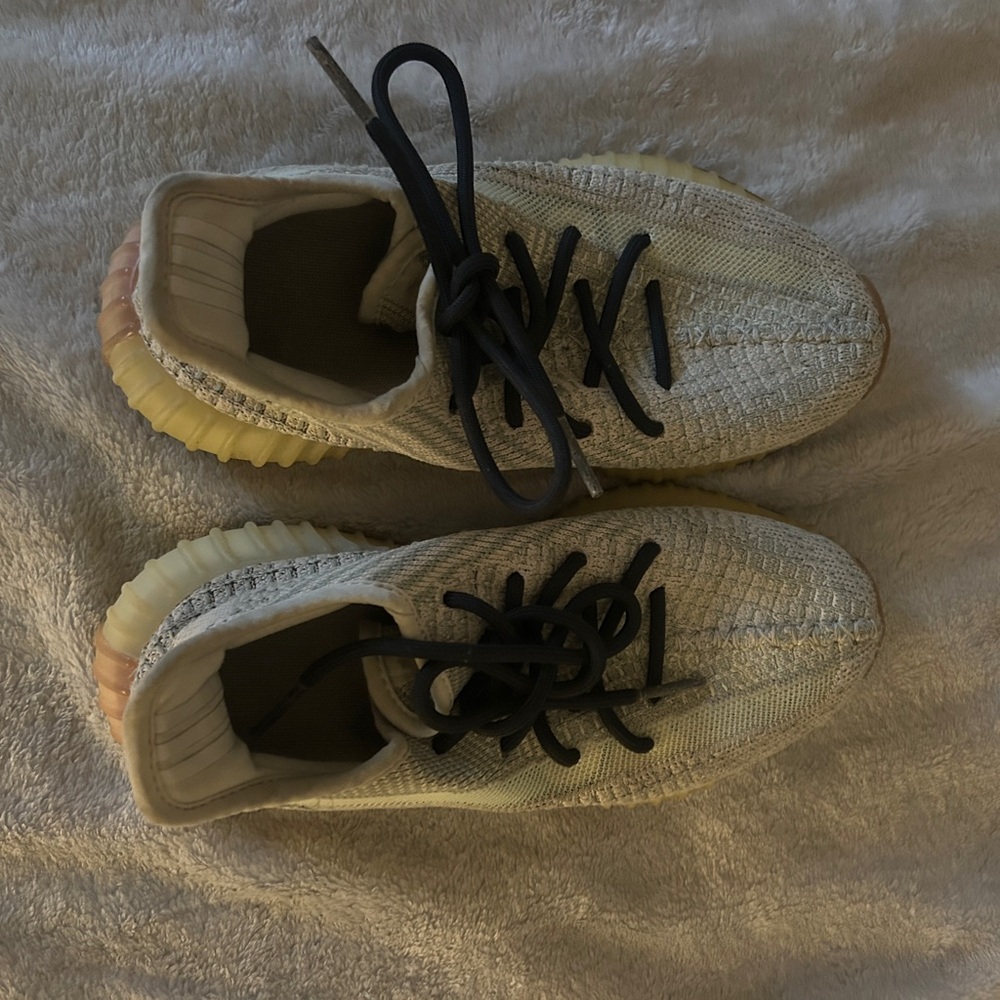 Yeezy Cream Sneakers with Black Laces